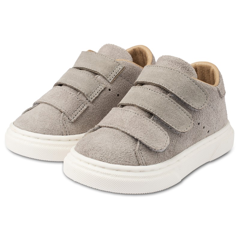 Δερμάτινο Βαπτιστικό Sneaker με Τριπλή Μπαρέτα - Γκρι Δερμάτινο Βαπτιστικό Sneaker με Τριπλή Μπαρέτα - Γκρι